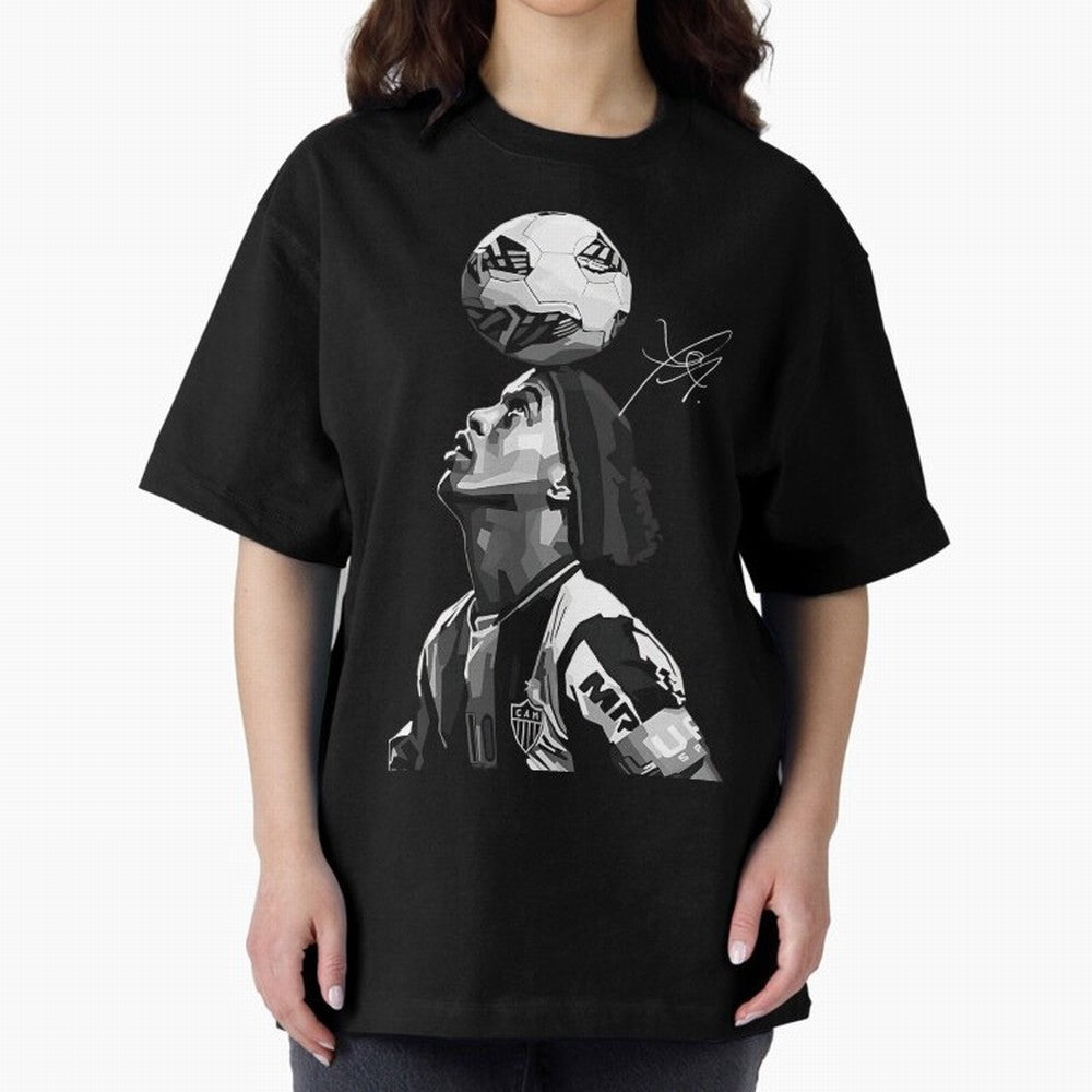 Ronaldinho - black white Oversized T-Shirt Back the Journey through the FIFA World Cup 2026 USA Canada Mexico Journey through Cristiano Ronaldo Highlights, Portugal, Spain and Germany Pride, Goal Celebration Energy, Supporter Heritage, Football