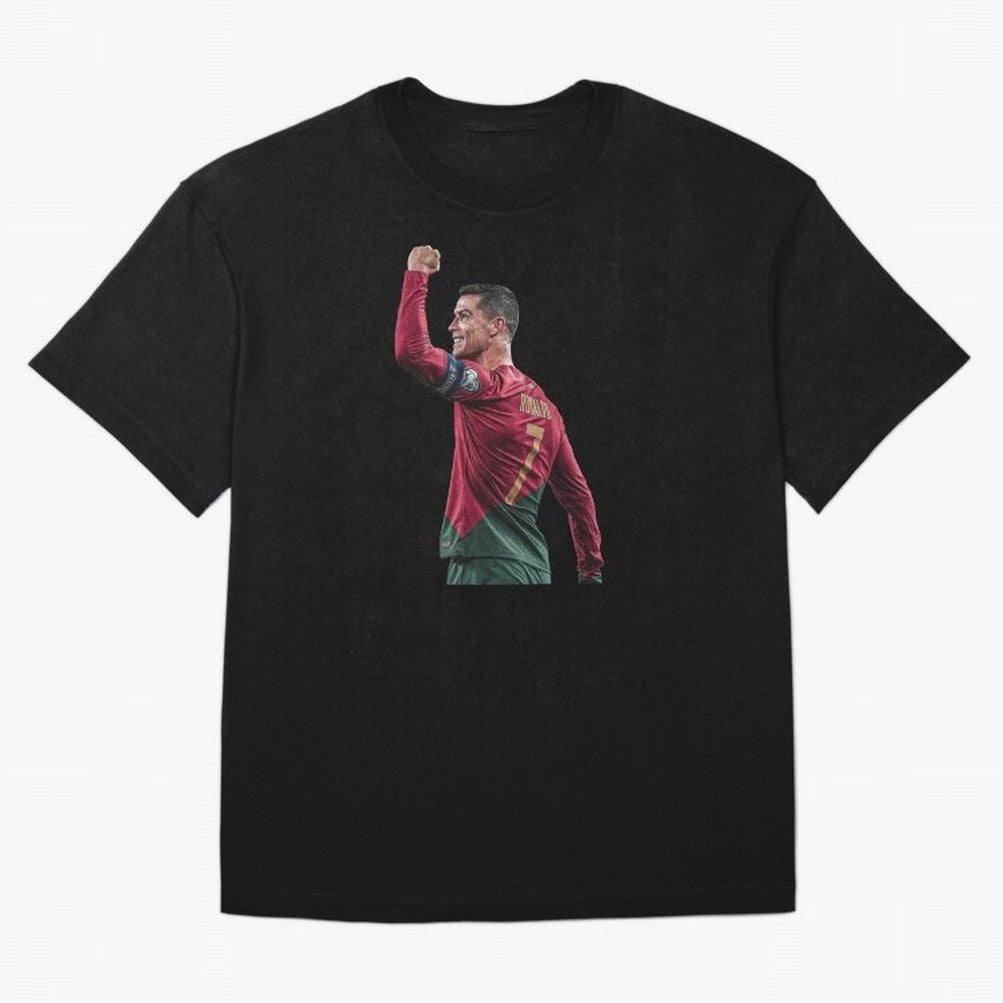 Cristiano Ronaldo Oversized T-Shirt Feel the Heartbeat of Match Day Hype around FIFA World Cup 2026 USA Canada Mexico, Messi, CR7 and Mbappe, France, Vintage Soccer Flavor, Modern Football Stars, National Flags and Final Night Emotion; Built for