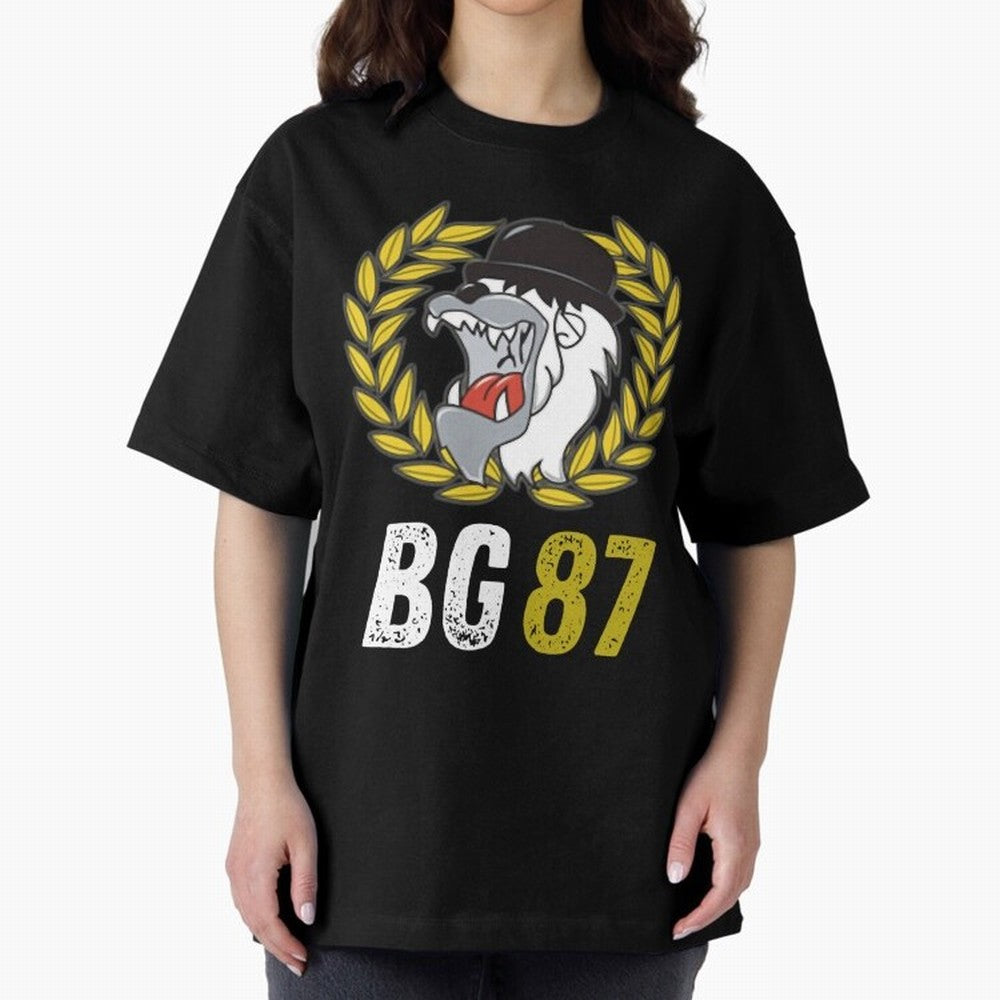 Mala Suerte 87 (Hinchas Del Lyon) Camiseta Esencial Oversized T-Shirt Bring Legendary Rivalry Energy to FIFA World Cup 2026 Spirit, Filled with France, Mbappe and Neymar, Championship Spirit, Famous Goals, Roaring Crowds and International Football