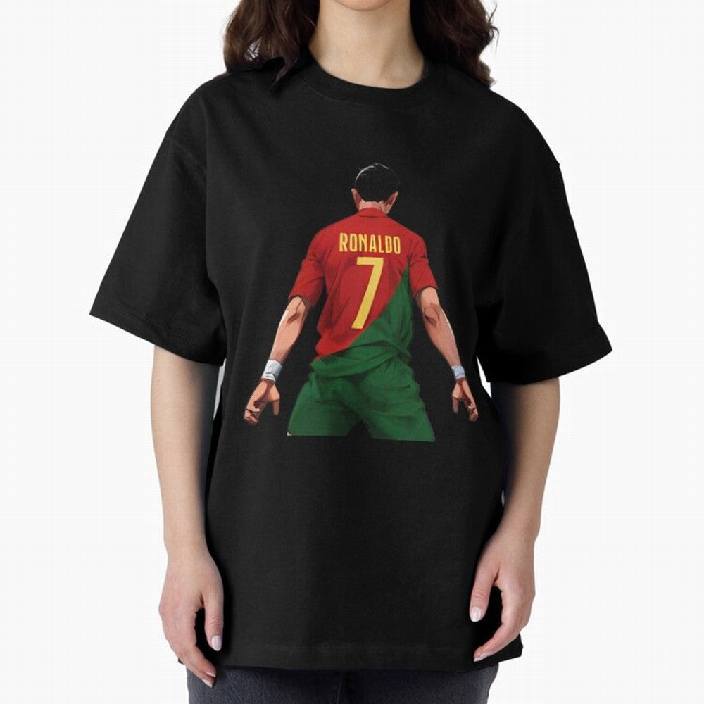 Cristiano Ronaldo Oversized T-Shirt Feel the Trophy Chase of FIFA World Cup 2026 for Fans of Messi and Argentina, France and Brazil, Bringing Sports Nostalgia, International Competition, Famous Players and Unforgettable Victories; Ideal for Fans