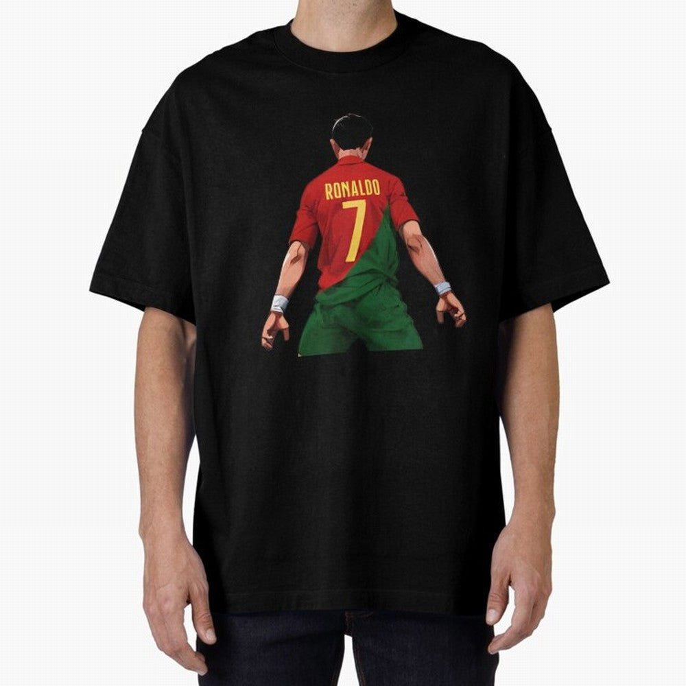 Cristiano Ronaldo Oversized T-Shirt Feel the Trophy Chase of FIFA World Cup 2026 for Fans of Messi and Argentina, France and Brazil, Bringing Sports Nostalgia, International Competition, Famous Players and Unforgettable Victories; Ideal for Fans