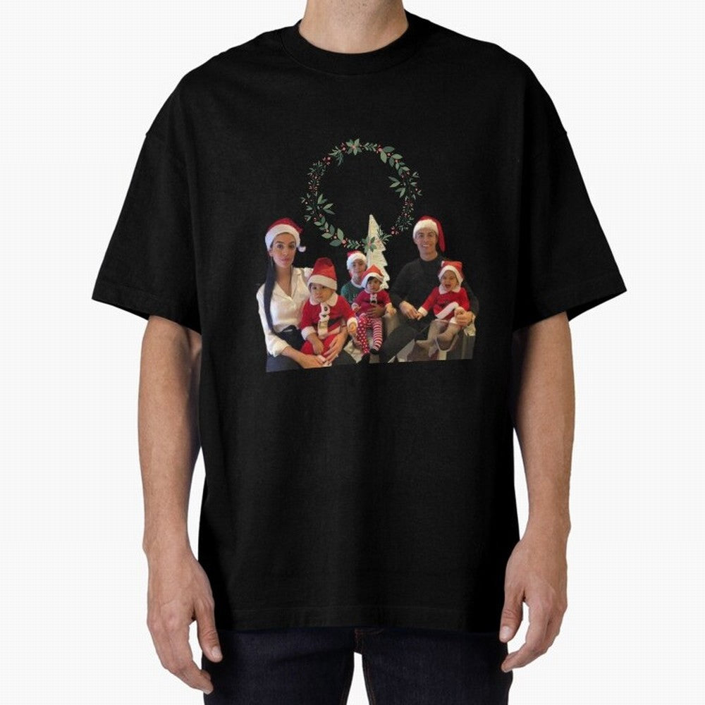 Cristiano ronaldo siuuu familly - siuuu Merry Christmas Oversized T-Shirt Celebrate Fan Culture around Match Day Hype around FIFA World Cup 2026 USA Canada Mexico, Messi and Cristiano Ronaldo, England, Global Supporter Spirit, Legendary Goals,