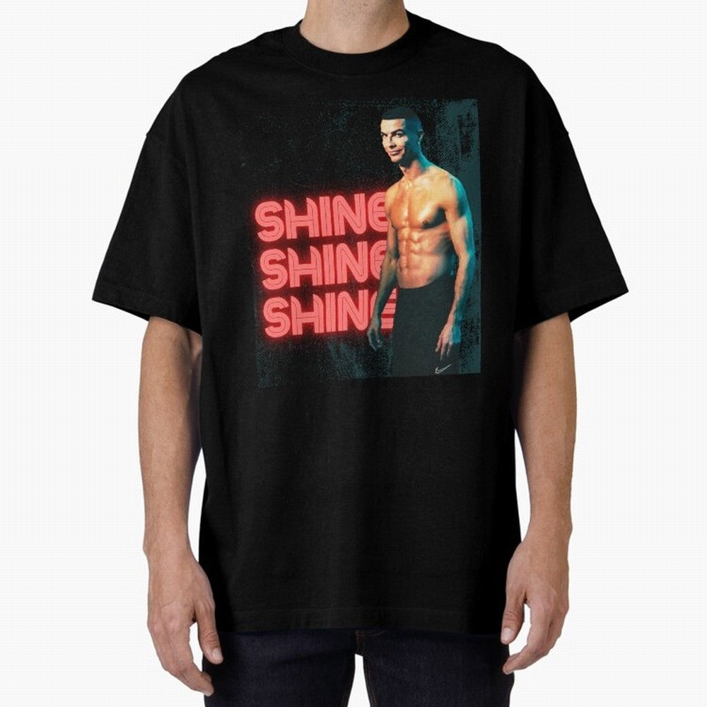 Cristiano Ronaldo Shine Oversized T-Shirt Show Fan Pride Across FIFA World Cup 2026 Spirit, Capturing England, Haaland, Vintage Soccer Flavor, Modern Football Stars, National Flags and Final Night Emotion; Ideal for Passionate Fans Who Love