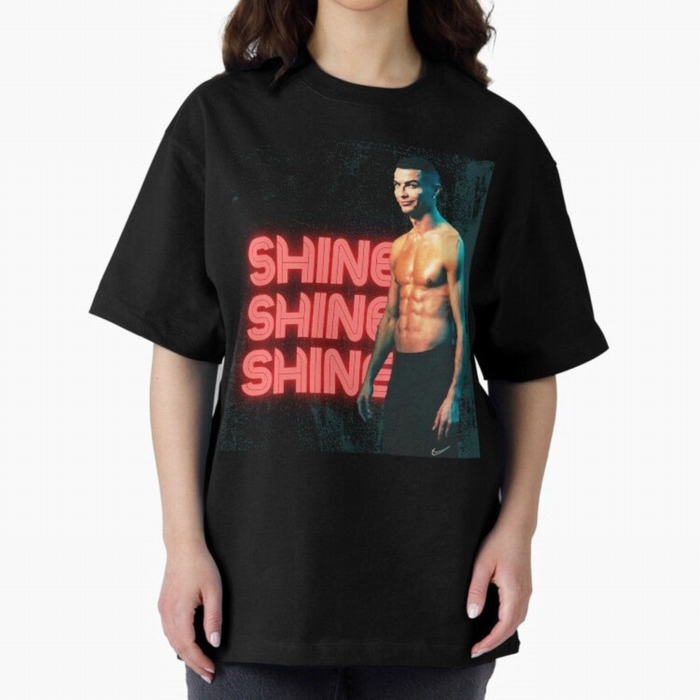 Cristiano Ronaldo Shine Oversized T-Shirt Show Fan Pride Across FIFA World Cup 2026 Spirit, Capturing England, Haaland, Vintage Soccer Flavor, Modern Football Stars, National Flags and Final Night Emotion; Ideal for Passionate Fans Who Love
