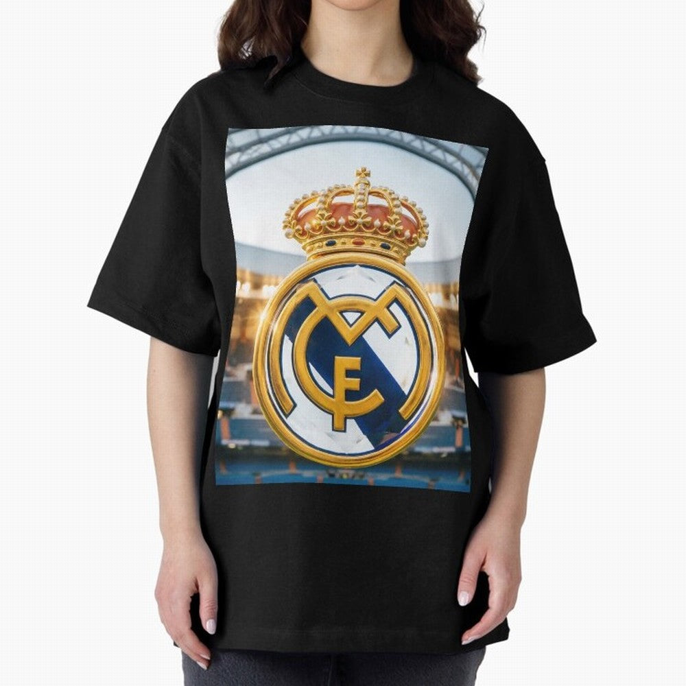 Realeza Madridista Oversized T-Shirt Cheer for the FIFA World Cup 2026 Group Stage Journey through Cristiano Ronaldo Highlights, Argentina Pride, Sports Nostalgia, International Competition, Famous Players and Unforgettable Victories; Ideal for