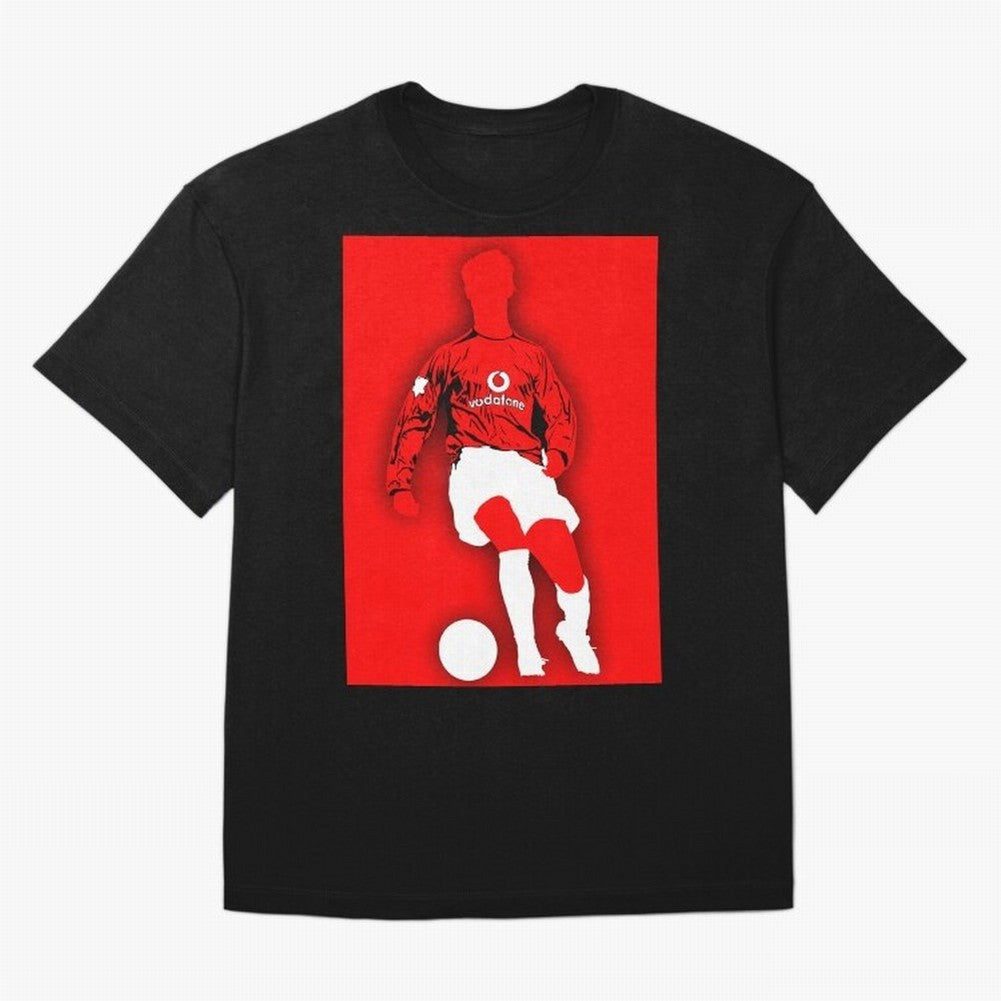 Cristiano Ronaldo Manchester United Silhouette ¨C Legendary Red Devil Artwork by GrizzlyGFX Oversized T-Shirt Upgrade Match Day Hype around FIFA World Cup 2026 Group Stage, Haaland, England, Retro Football Energy, Iconic Rivalries, Trophy Chase