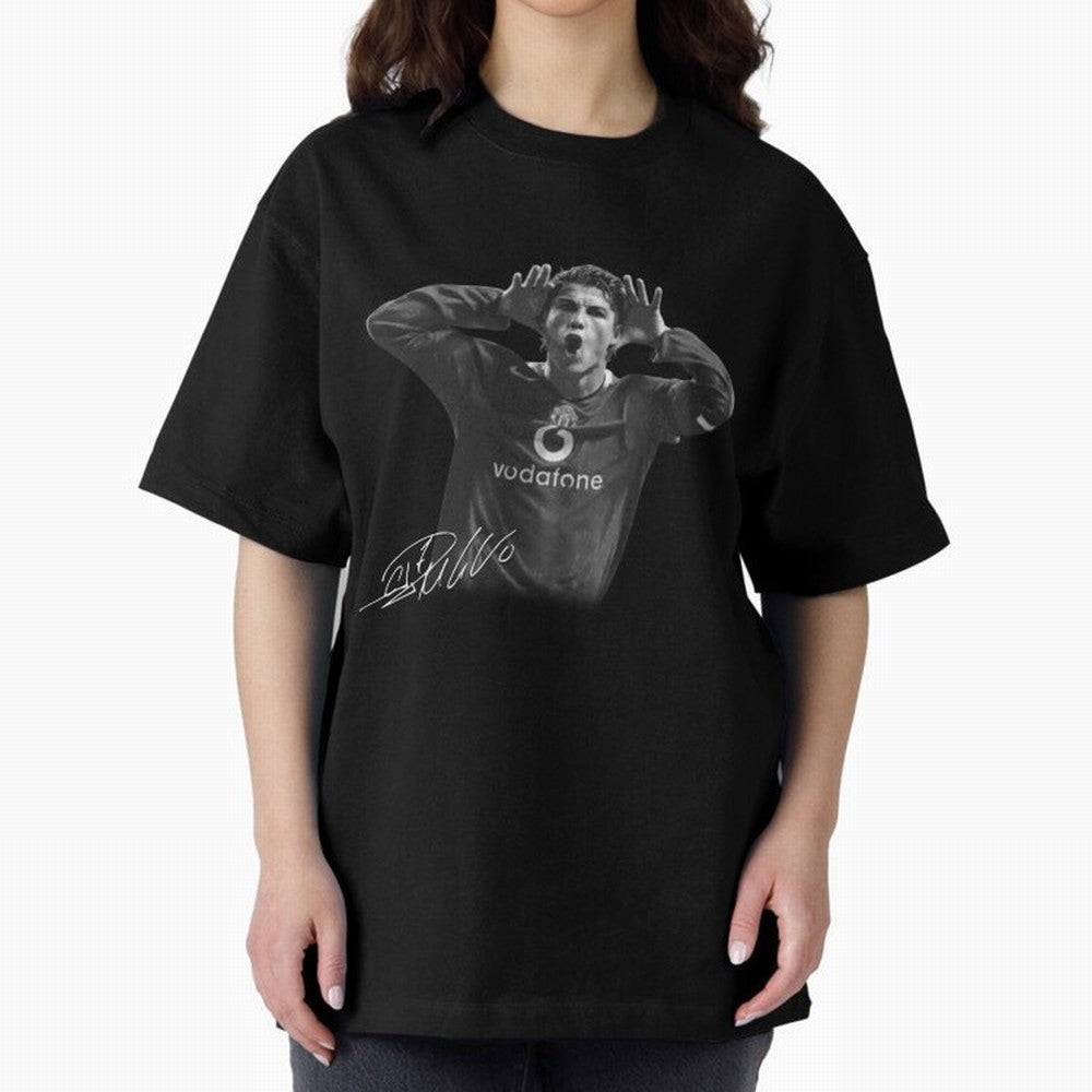 Black and White Cristiano Ronaldo T-Shirt Young Manchester Ronaldo - Celebration Oversized T-Shirt Celebrate Every Goal in FIFA World Cup 2026 USA Canada Mexico Spirit, Celebrating England, Cristiano Ronaldo, Stadium Memories, Football Loyalty,