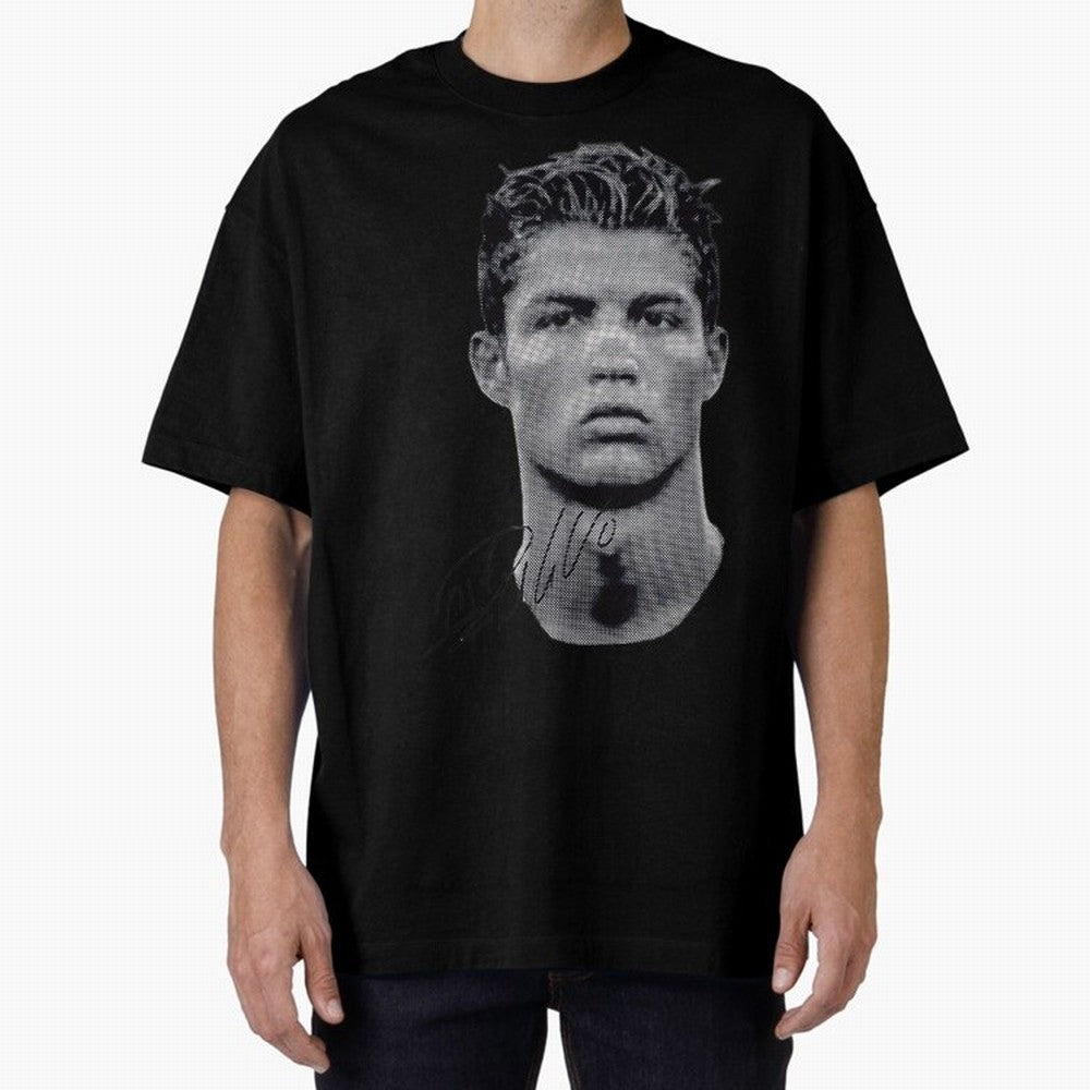 Retro Football Legend Portrait Illustration For Men And Gift For Soccer Fans Oversized T-Shirt Cheer for the FIFA World Cup 2026 Group Stage Journey through Cristiano Ronaldo Highlights, Argentina Pride, Sports Nostalgia, International Competition,
