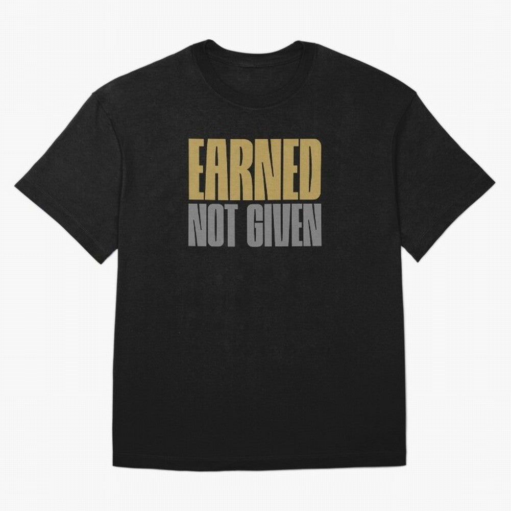 Earned not given Oversized T-Shirt Celebrate the Biggest Stage of FIFA World Cup 2026 USA Canada Mexico for Fans of CR7 and Messi and England, Bringing Championship Spirit, Famous Goals, Roaring Crowds and International Football Unity; Perfect for