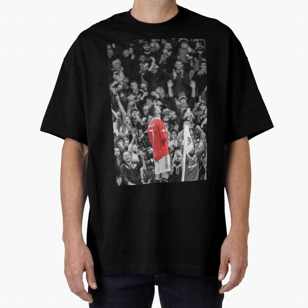 Cristiano Ronaldo Manchester United Oversized T-Shirt Support Iconic Players in Global Football Passion for FIFA World Cup 2026 USA Canada Mexico, with CR7, Brazil, Portugal and Argentina, Stadium Chants, National Pride, Trophy Dreams and
