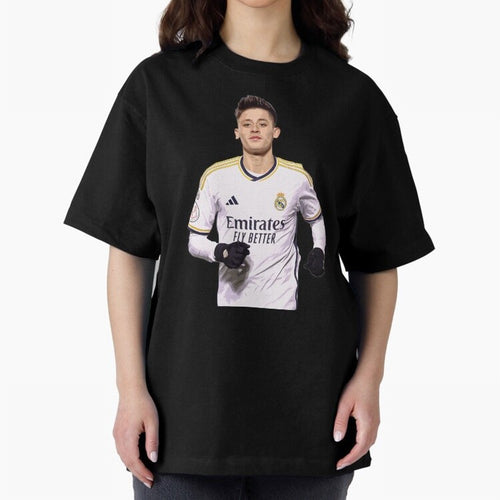 arda guler real madrid Oversized T-Shirt Get Ready for Match Day Hype around FIFA World Cup 2026, Mbappe and Neymar, England, Football Passion, Legendary Performances, Festival Vibes and Supporter Community; Created for Match Day Parties, Soccer