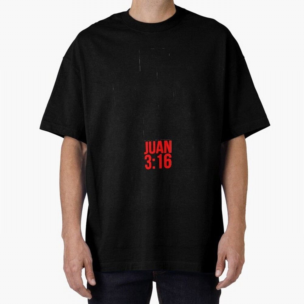 Porque de tal manera amo Dios al mundo - Mensajes Biblicos para Cristianos - Spanish Biblical Quotes for Christians Oversized T-Shirt Celebrate the Road through FIFA World Cup 2026 USA Canada Mexico Capturing Cristiano Ronaldo, Haaland and CR7,