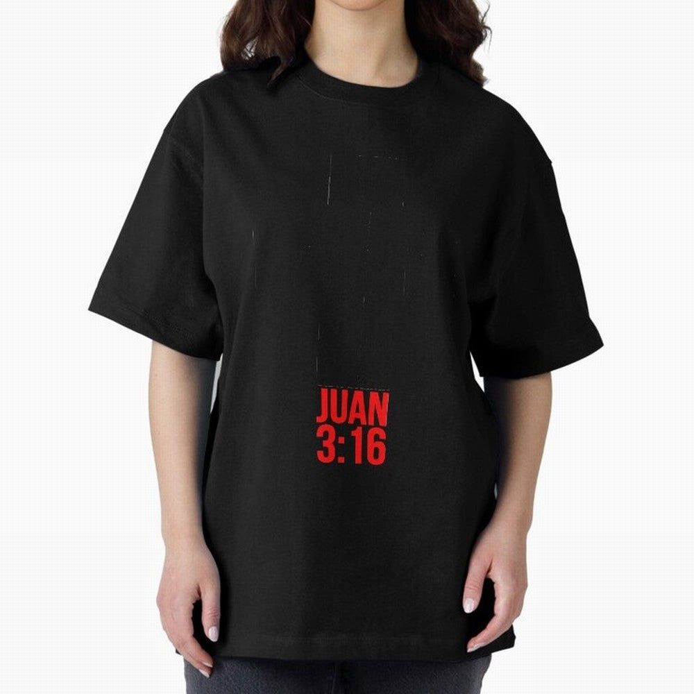 Porque de tal manera amo Dios al mundo - Mensajes Biblicos para Cristianos - Spanish Biblical Quotes for Christians Oversized T-Shirt Celebrate the Road through FIFA World Cup 2026 USA Canada Mexico Capturing Cristiano Ronaldo, Haaland and CR7,