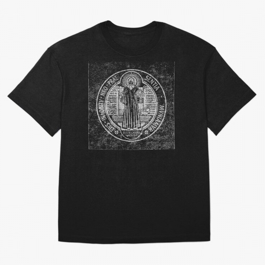 Medalla de San Benito Frontal Relieve Oversized T-Shirt Treasure the FIFA World Cup 2026 Group Stage Journey through Mbappe Highlights, England, France and Netherlands Pride, Stadium Memories, Football Loyalty, International Chants and Championship