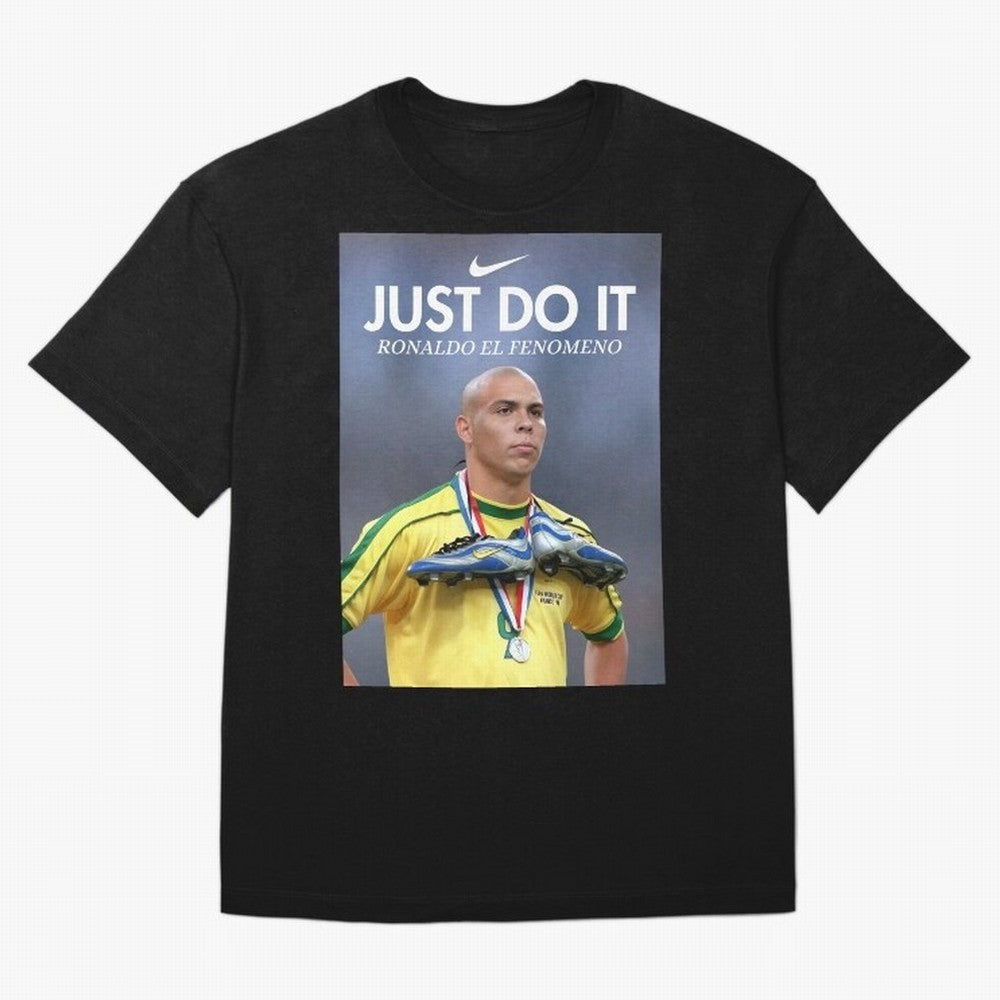 Ronaldo Fenomeno, Ronaldo Nazario Poster, Vintage Sports Decor, Living Room Decor For Walls, Sports Bedroom Decor, Game Room Decor, R9 Oversized T-Shirt Show Support during the FIFA World Cup 2026 Journey through CR7 Highlights, Netherlands Pride,