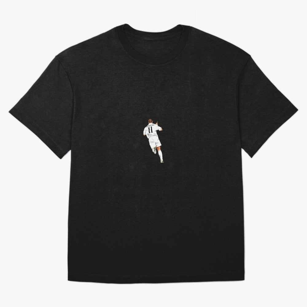 Ronaldo Nazario Minimalist Oversized T-Shirt Celebrate Global Football Passion for FIFA World Cup 2026 Group Stage, with Messi, Neymar and Mbappe, Brazil, Portugal and Argentina, Champion Mindset, Group Stage Buzz, Knockout Tension and Passionate