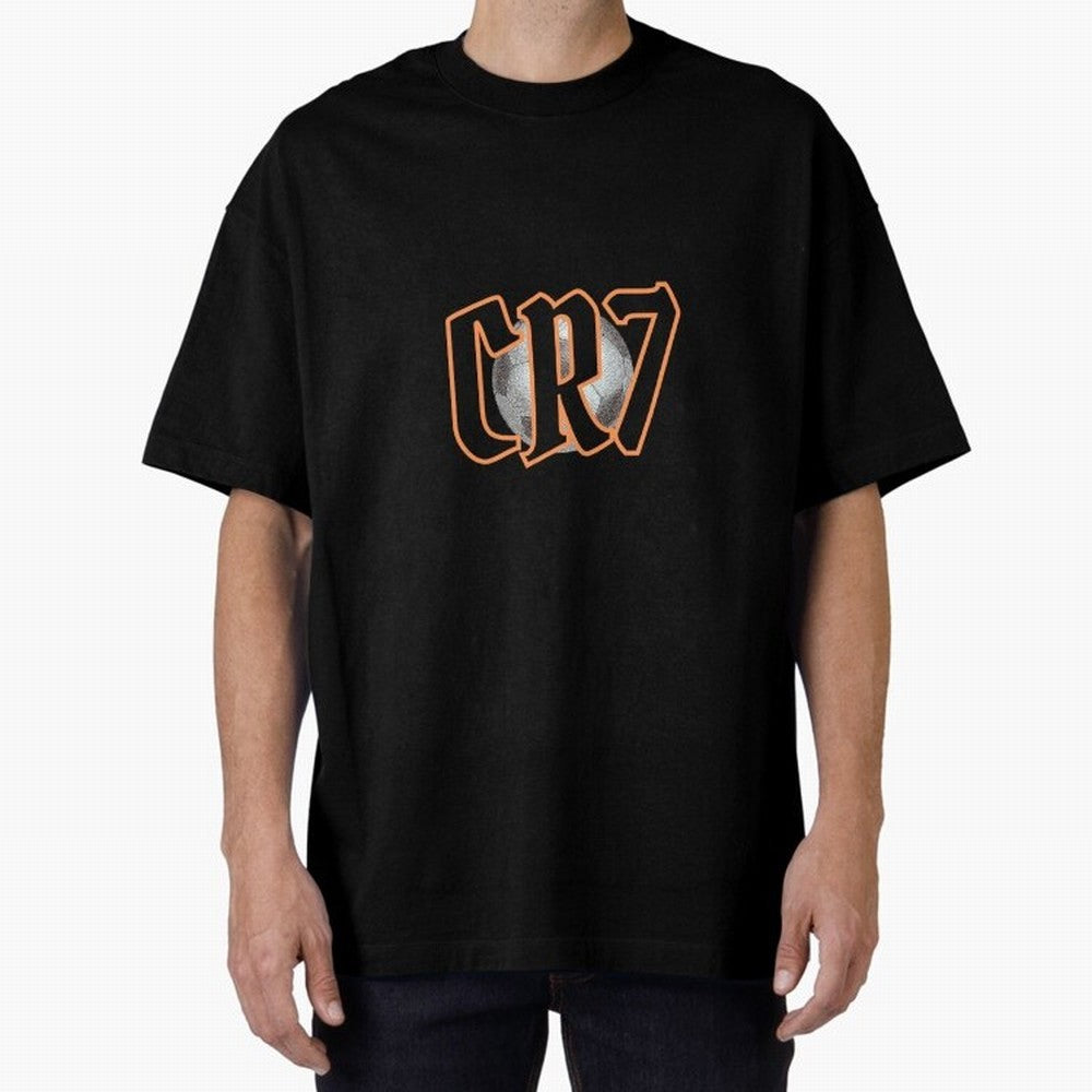 CR7 BLACK Oversized T-Shirt Show Passion for the Stars of Global Football Passion for FIFA World Cup 2026, Centered on Cristiano Ronaldo, Haaland and CR7, Brazil, Portugal and Argentina, Championship Spirit, Famous Goals, Roaring Crowds and