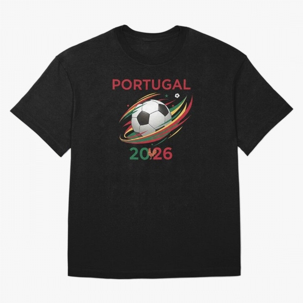 Camiseta Portugal 2026 - Bola de Futebol e Design Galo de Barcelos. Oversized T-Shirt Show Championship Spirit for FIFA World Cup 2026 Capturing CR7, Brazil Energy, Championship Spirit, Famous Goals, Roaring Crowds and International Football Unity;