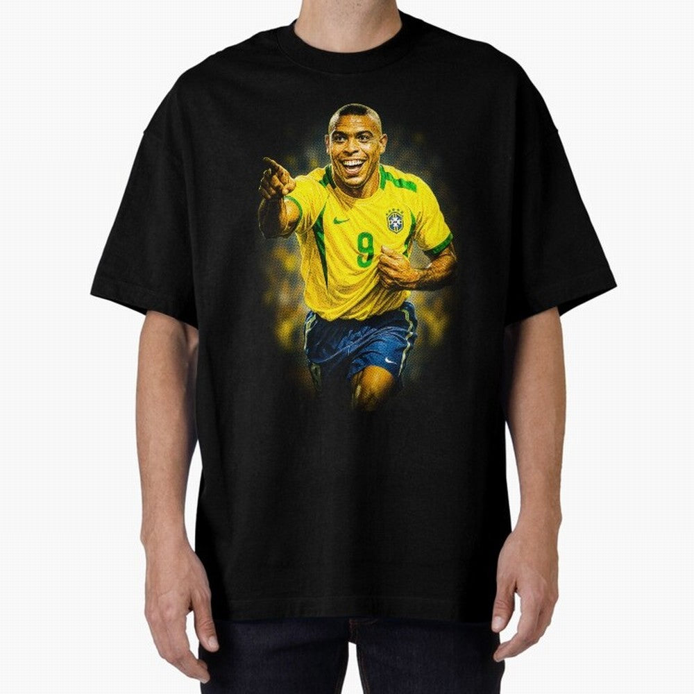 Ronaldo Naz¨¢rio Oversized T-Shirt Showcase FIFA World Cup 2026 USA Canada Mexico Spirit, Centered on Portugal, Spain and Germany, CR7 and Messi, Worldwide Fan Energy, Dramatic Goals, Stadium Lights and Championship Celebrations; Ideal for