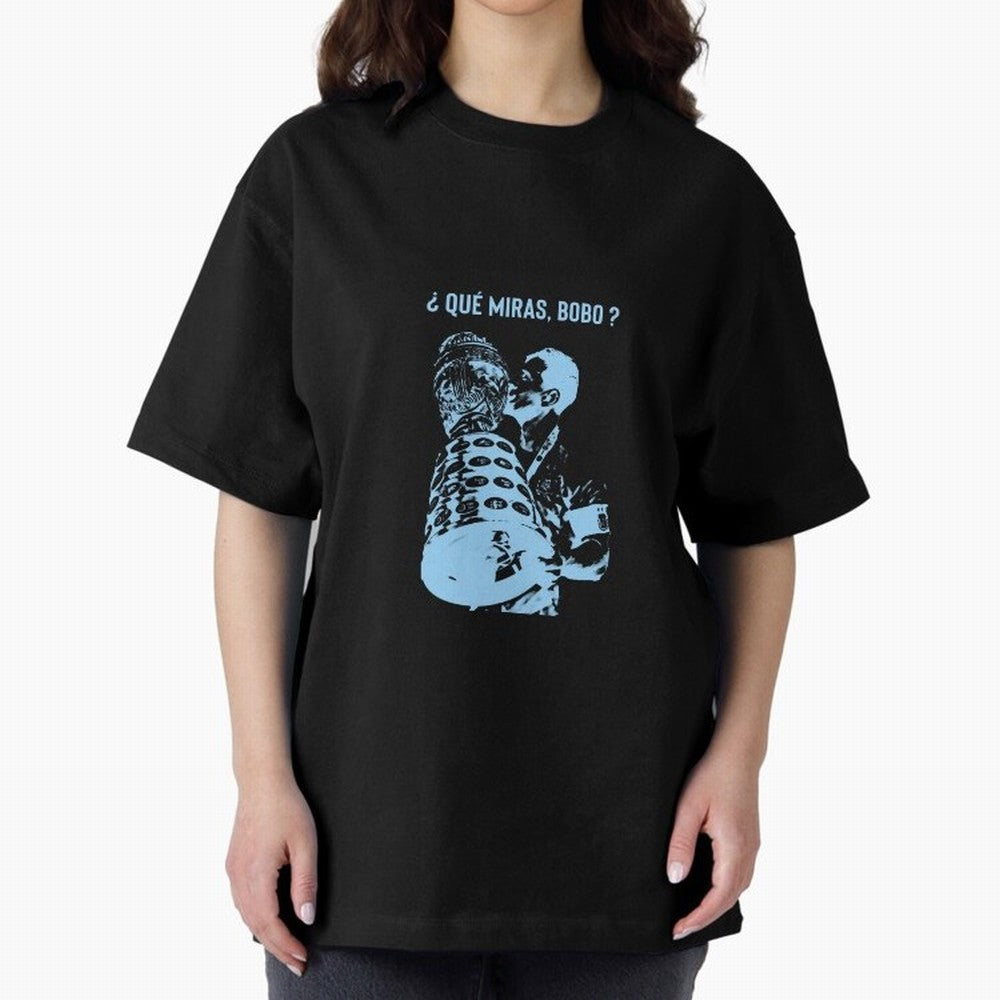 ?Que miras bobo? Oversized T-Shirt Remember Iconic Moments from Global Football Passion for FIFA World Cup 2026, Featuring Cristiano Ronaldo, Haaland and CR7, England, Stadium Chants, National Pride, Trophy Dreams and Unforgettable Football