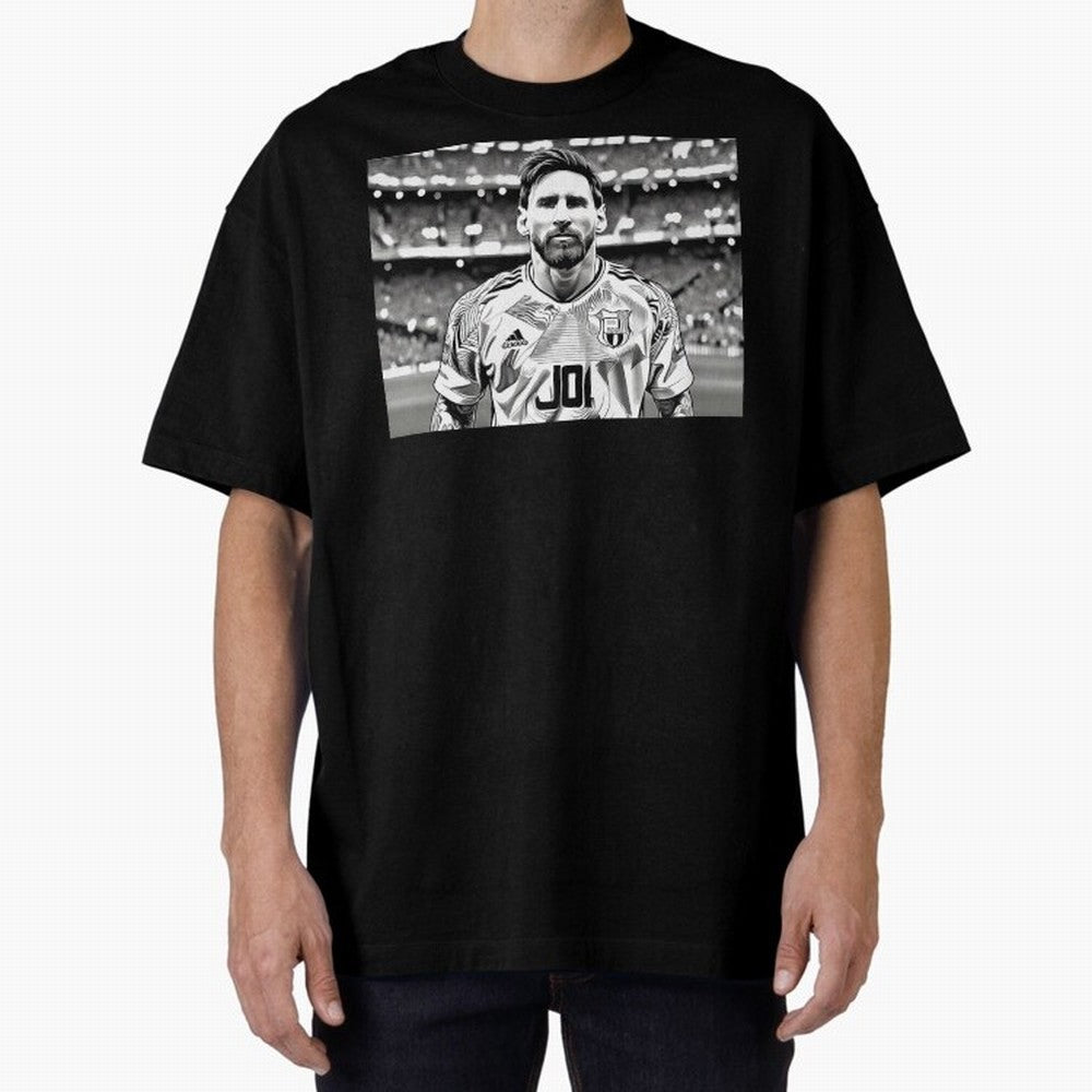 Messi Pop Art Portrait Oversized T-Shirt Capture Global Football Passion for FIFA World Cup 2026, Capturing Messi and Cristiano Ronaldo, Brazil, Championship Spirit, Famous Goals, Roaring Crowds and International Football Unity; Made for Collectors