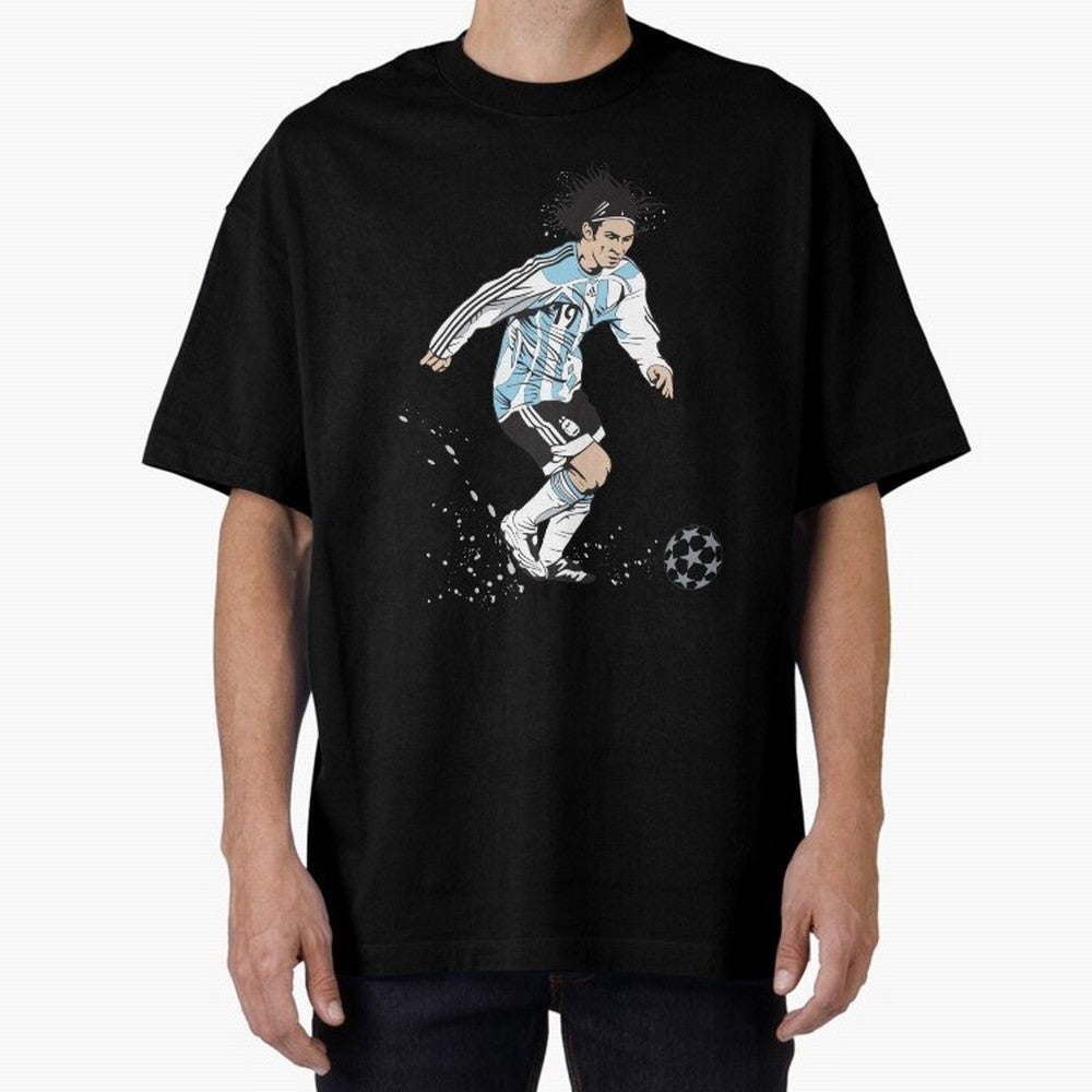 Lionel Messi runner Oversized T-Shirt Share Match Day Hype around FIFA World Cup 2026 USA Canada Mexico, Cristiano Ronaldo, Germany, Championship Spirit, Famous Goals, Roaring Crowds and International Football Unity; Made for Collectors Who Enjoy