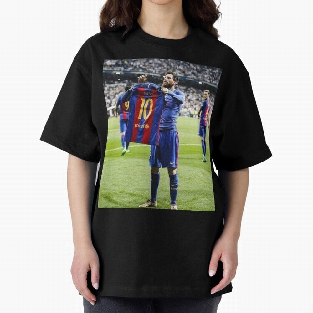 Lional Messi Poster Design Oversized T-Shirt Capture Stadium Memories from the FIFA World Cup 2026 Journey through Messi and Cristiano Ronaldo Highlights, France Pride, Match Day Excitement, Supporter Culture, Golden Goals and Global Football